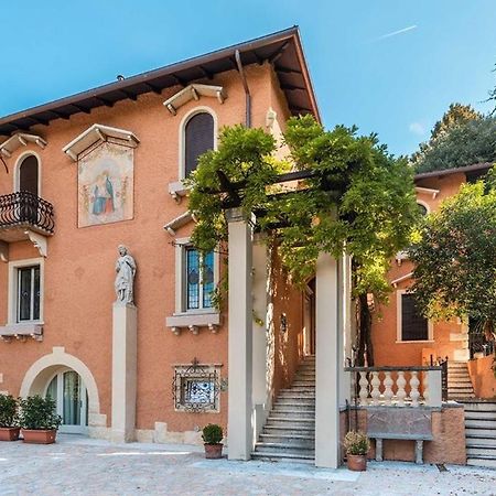 Villa Natalia - Adults Only Верона Екстериор снимка