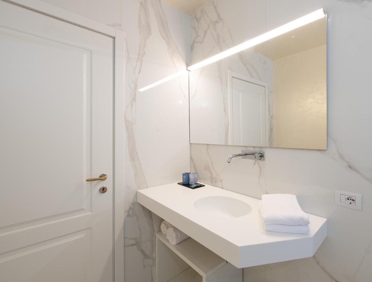 Villa Natalia - Adults Only Верона Екстериор снимка